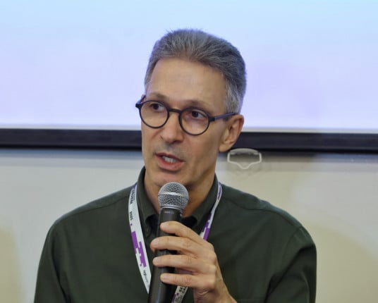 'Bolsonaro é entusiasta de vários candidatos pela direita', diz Zema