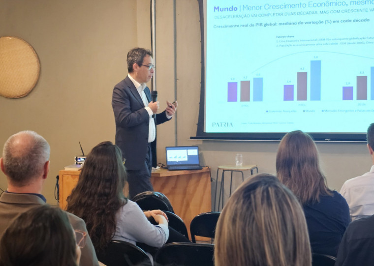 Luís Fernando Lopes palestrou a convite da Liberta Wealth e Feijó Lopes Advogados