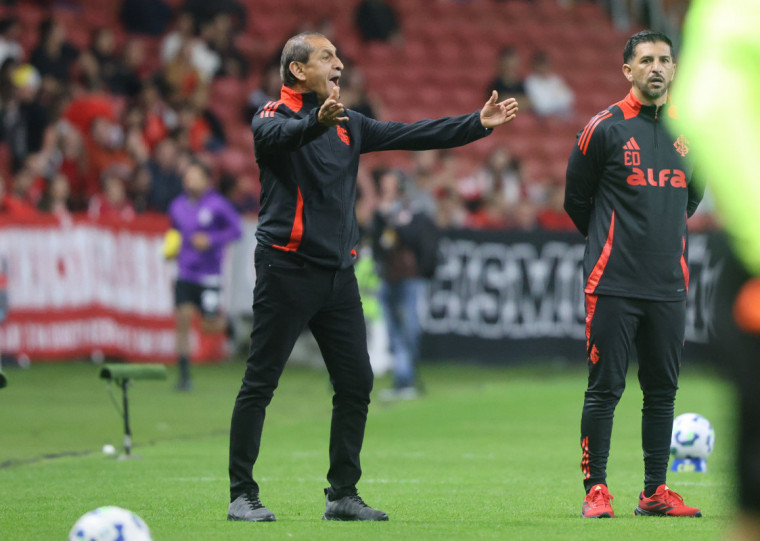 Será a primeira vez que a comissão técnica de Díaz terá um período prolongado de treinamentos