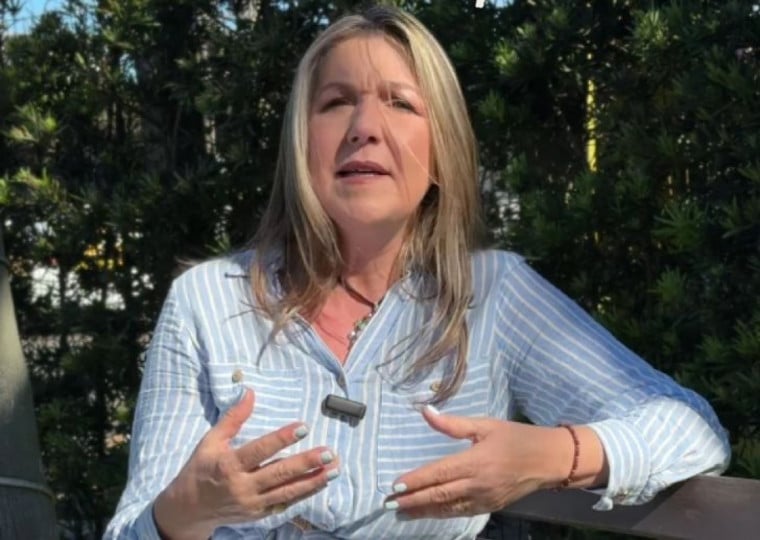 Eloisa Macarini Dall Igna é dentista e se mudou de Porto Alegre para Rainha do Mar após ficar 40 dias sem água nas enchentes