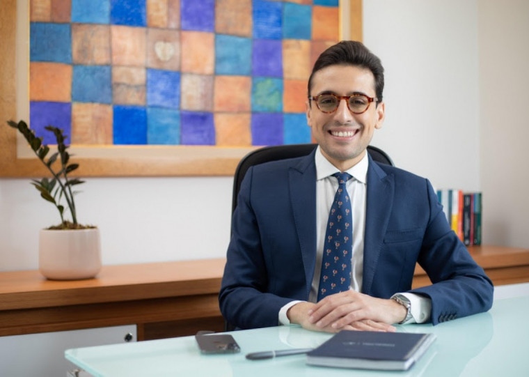 Leonardo De Angelis é advogado do escritório Ferreira Pires