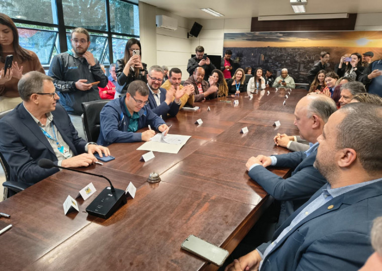 Assinatura do contrato entre prefeitura e Ministério da Saúde foi realizada na sexta-feira; investimento será de R$ 30 milhões