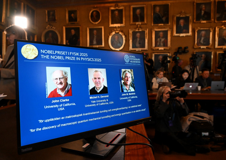  John Clarke, Michel H. Devoret e John Martinis pertencem a comunidades científicas da Califórnia