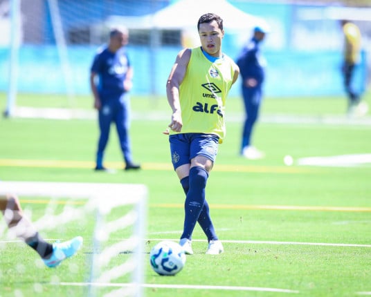 STJD atende pedido do Grêmio para suspender cartões