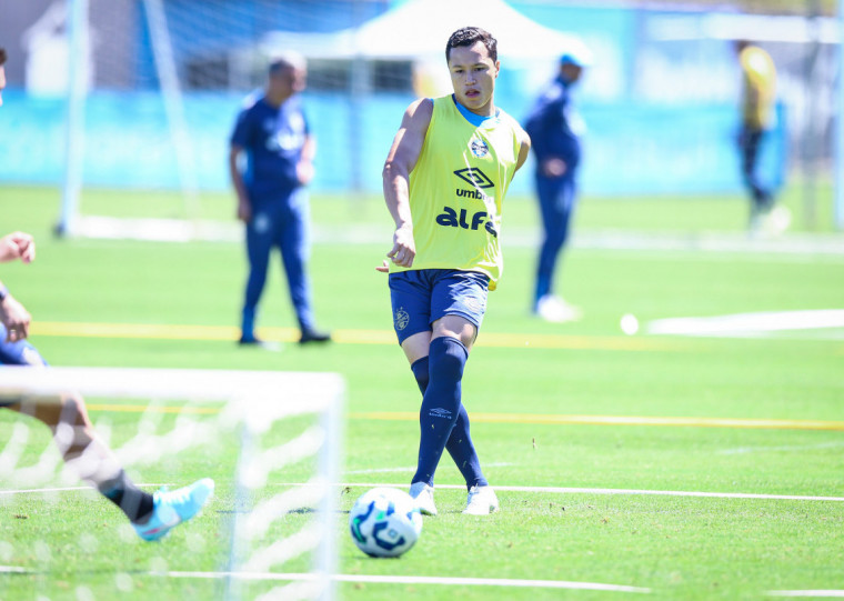 Marlon e Kannemann podem ser liberados para atuar contra o São Paulo