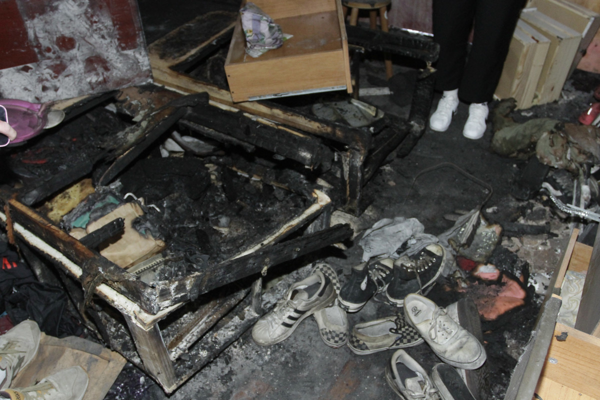  "vimos que um ônibus tinha batido na nossa janela. Aí eu vi as chamas subindo”, relembra Laura Klein | EVANDRO OLIVEIRA/JC