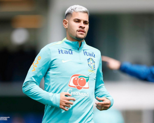 Com Bento no gol, seleção brasileira enfrenta a Coreia do Sul em Seul