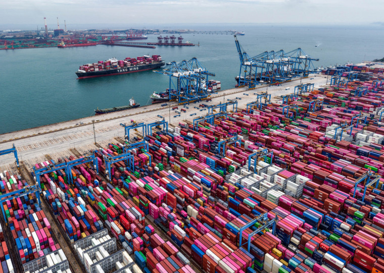 Nos primeiros oito meses de 2025, o volume de frete hidroviário da China atingiu 6,56 bilhões de toneladas
