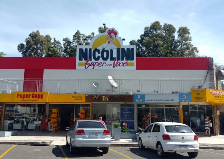 Loja de Santa Maria ganhou a logomarca da nova rede e se prepara para abrir para clientes