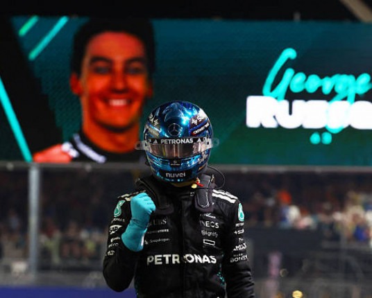 Mercedes confirma Russell e Antonelli para próxima temporada da Fórmula 1