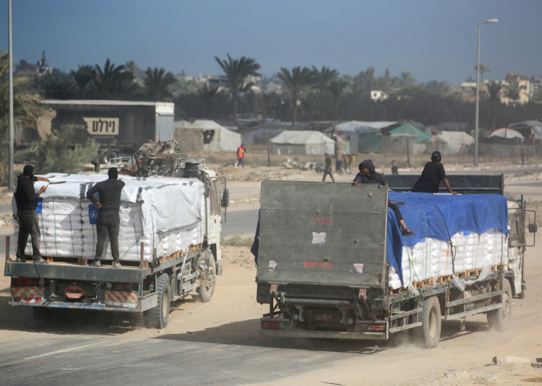 As Forças de Defesa de Israel (IDF) afirmaram que o Hamas atirou um míssil antitanque e o disparou contra tropas israelenses