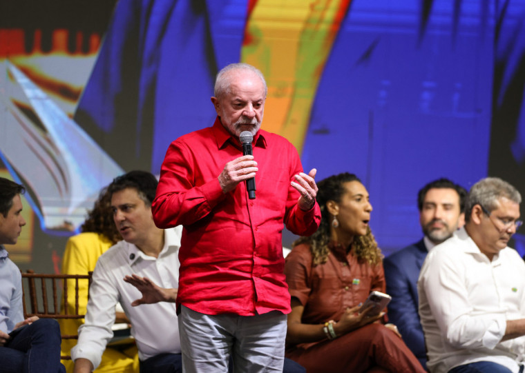 Lula sobre conversa com Trump:  Nao pintou quimica, pintou uma industria petroquimica 