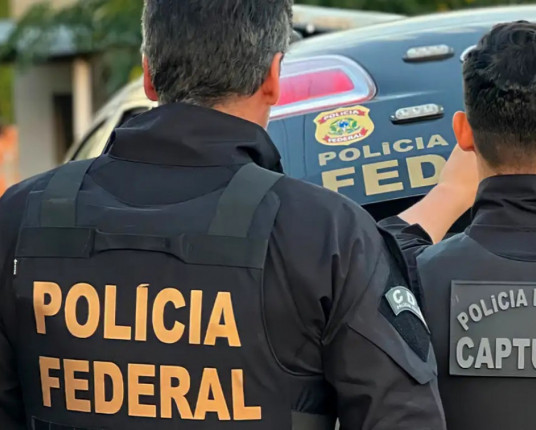 Derrite recua, desiste de mudar Lei Antiterrorismo e diz que competência da PF será preservada