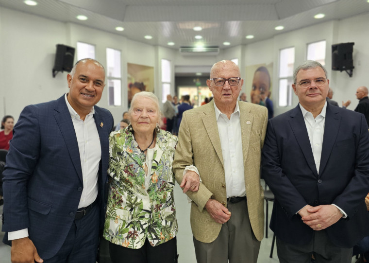 Solimar Amaro, Bárbara Fischinger, Humberto Ruga e George Lippert participaram da comemoração dos 37 anos da instituição