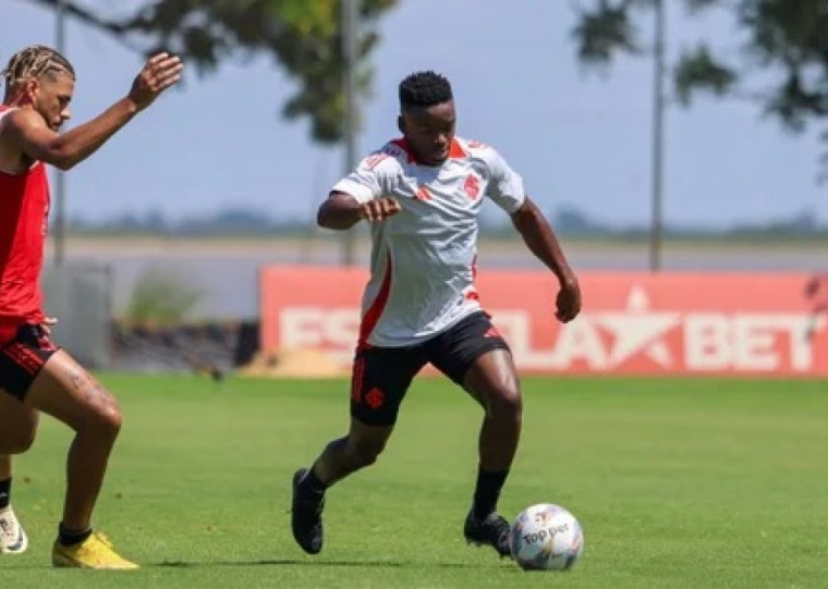 Carbonero retornou da seleção colombiana e retoma titularidade