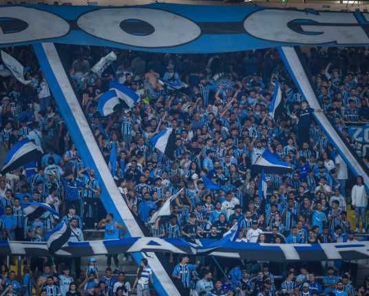 Após assumir a Arena e vencer o São Paulo, Grêmio mira o duelo com o Bahia