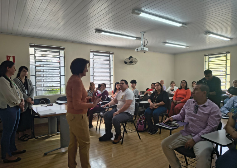 Centro de Atendimento ao Migrante oferece apoio aos migrantes para a obtenção da regularização migratória e de documentos