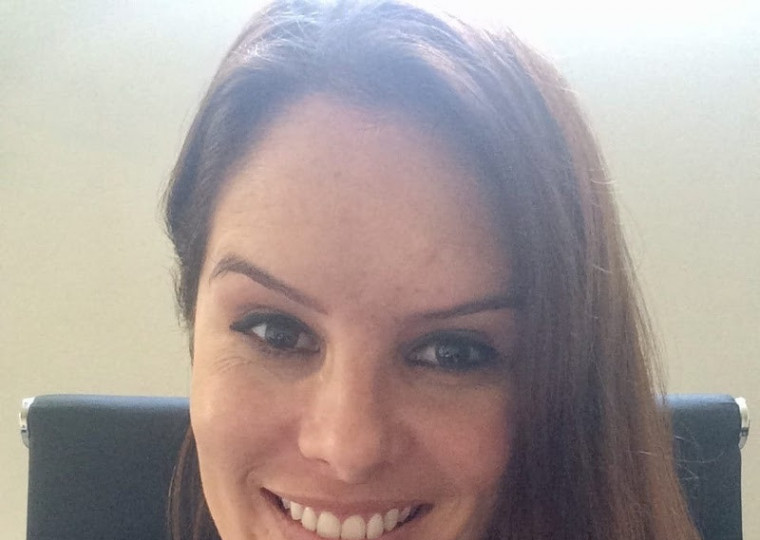 Lariane R Del Vechio é advogada especialista em Direito do Trabalho do escritóro Aith, Badari e Luchin Advogados