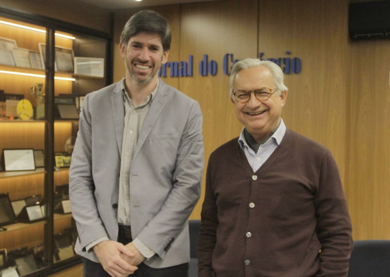 Os vice-presidentes do Sinduscon-RS, Antonio Mary Ulrich e Romeu Oliveira Tomasetto visitaram a sede do Jornal do Comércio na tarde desta terça-feira,