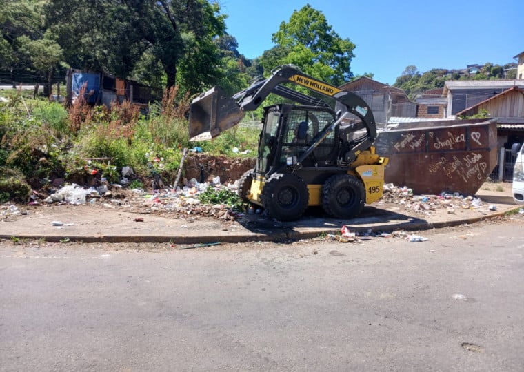 A primeira ação prevê limpeza de lixões e bota-fora em bairros da zona norte da cidade