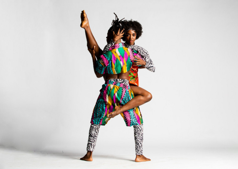 Mundialmente aclamada, companhia celebra 37 anos de trajetória em turnê com o espetáculo ‘O Balé Que Você Não Vê’, nesta terça (28), no Teatro da Fiergs, e quinta (29), no Teatro da Feevale