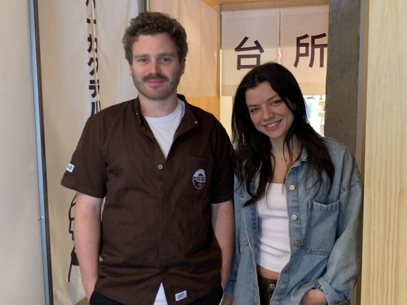 O Nikō Bā é uma operação inspirada em bares japoneses com pratos quentes e drinks<br />Foto: Dener Pedro/Especial/JC