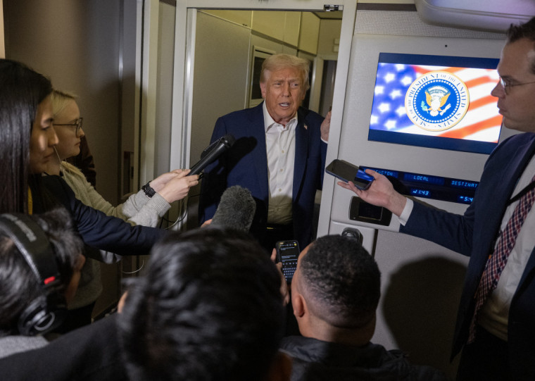 Declaração foi dada no embarque para a cúpula da Associação das Nações do Sudeste Asiático (Asean)