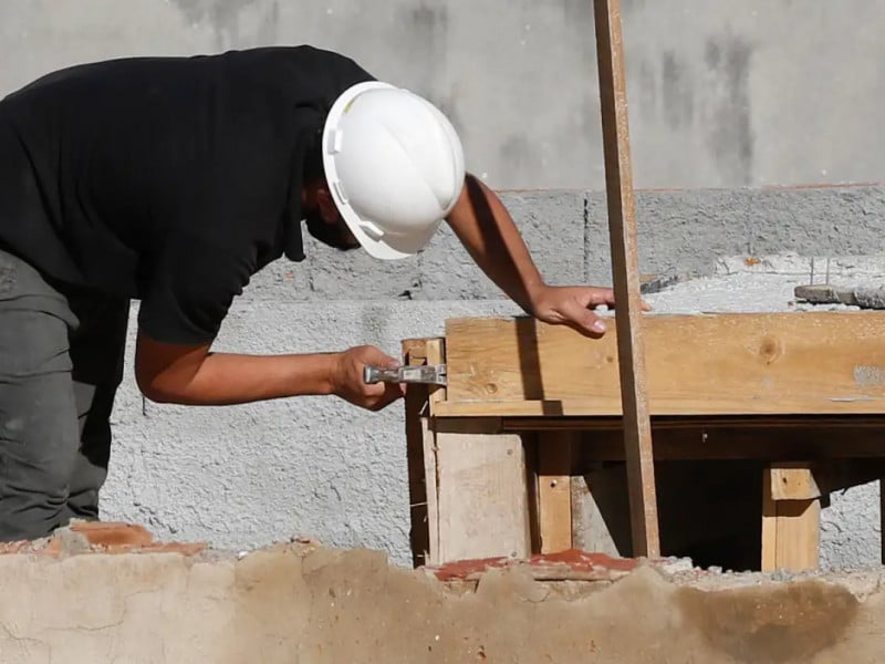 Aprovação da PEC do fim da escala 6x1 é comemorada por centrais sindicais