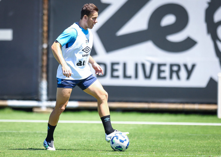 Arthur tem sido o cérebro da equipe desde a sua chegada