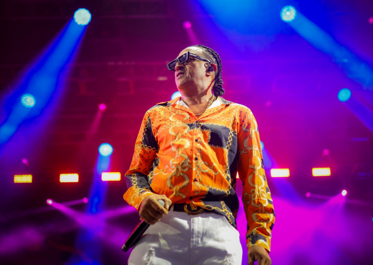 Mano Brown, agitou a plateia com sucessos dos Racionais MC’s e da carreira solo | Rolling With Johnny/Digulgação/JC