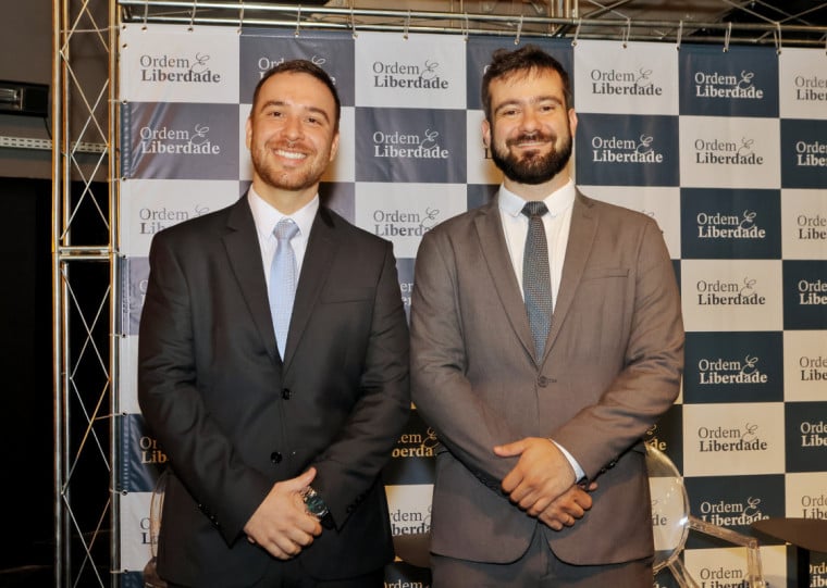 O vice-presidente  Fabrício Zortéa Camozzato, com o presidente do Instituto Ordem & Liberdade, Gustavo Fernandes