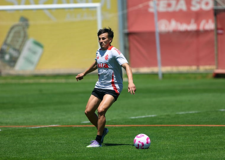 Promoções de ingressos visam apoio da torcida em momento crítico