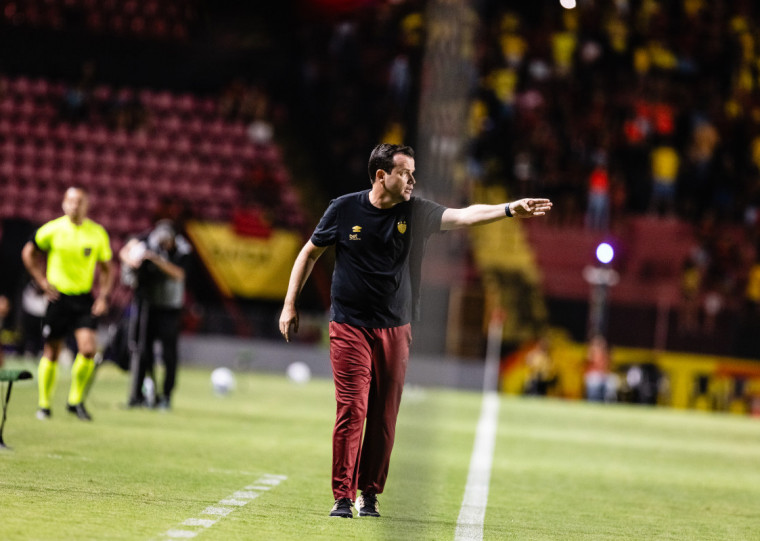 Com demissão de Daniel Paulista, Sport lidera as trocas na Série A