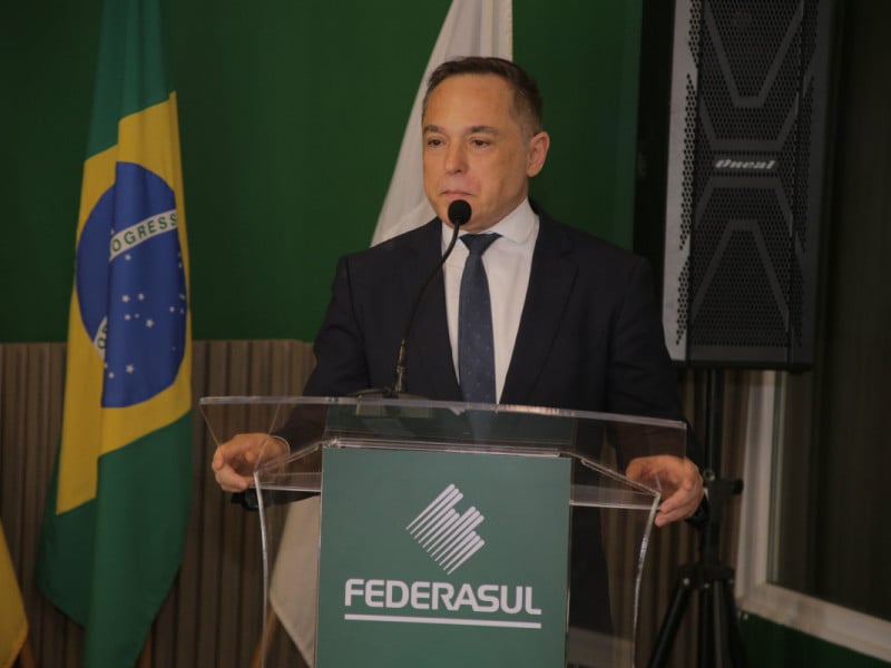 "Eu defendo a reforma tributária, porque o sistema que nós temos desindustrializa o país", afirma o advogado tributário Paulo Caliendo | Federasul/Divulgação/JC