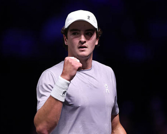 João Fonseca ganha quatro posições e atinge melhor ranking da carreira