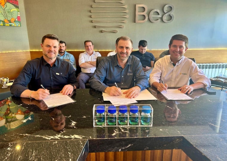 Acordo foi firmado por presidentes da Be8, Acergs e Acebra