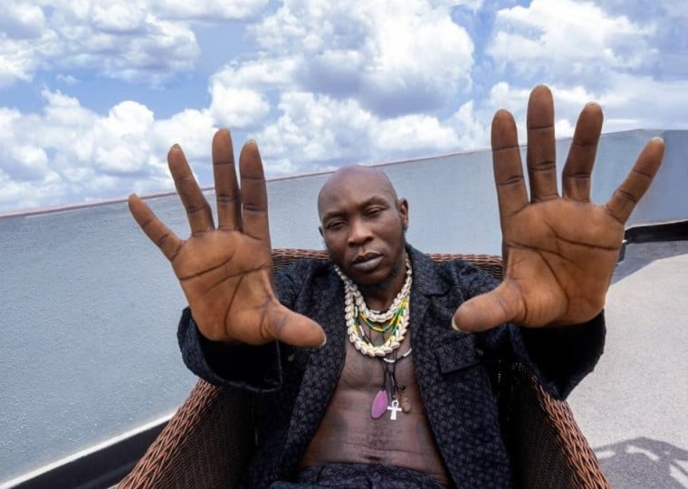 Seun Kuti toca nesta quarta-feira (5) ao lado da banda Egypt 80, que acompanhava seu pai no começo da carreira