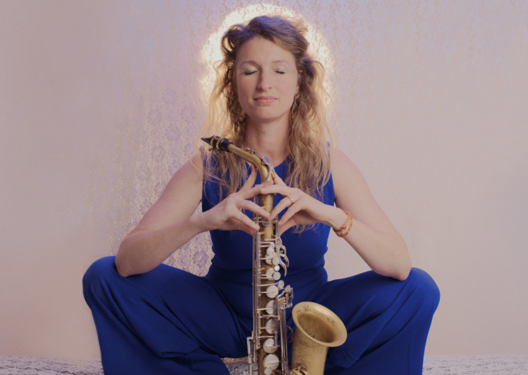 Musicista alemã promove o álbum Labyrinth II em show nesta quinta-feira