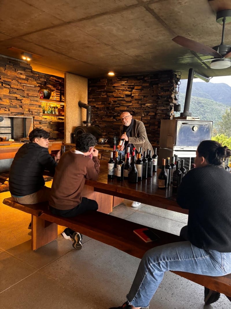 Moisés Silva deu uma guinada na vida e passou a se dedicar aos vinhos | Arquivo pessoal/JC