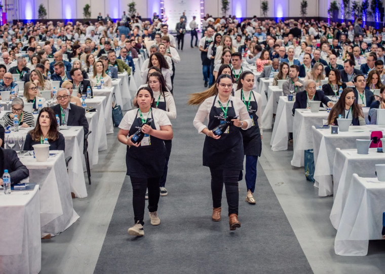 Cerca de 800 apreciadores acompanharam a apresentação das 16 amostras