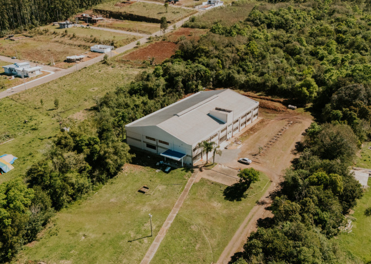 Espaço do EncantaHub possui 3 mil metros quadrados e poderá servir como auxílio durante emergências climáticas na região