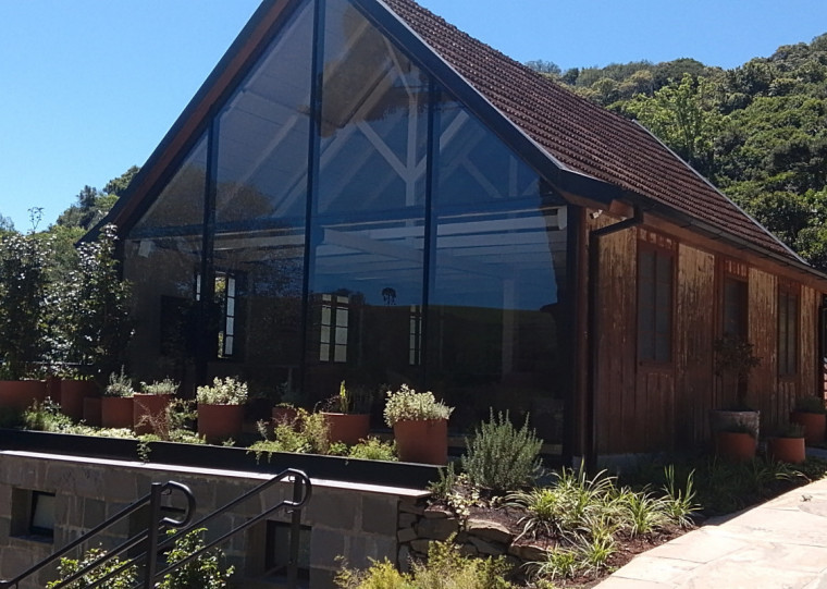 Vinícola inaugurou espaço gastronômico e projeta uma hospedaria