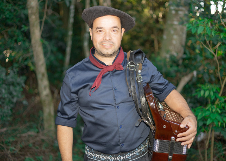 Projeto é liderado pelo acordeonista, arranjador e compositor santanense Fabiano Torres 