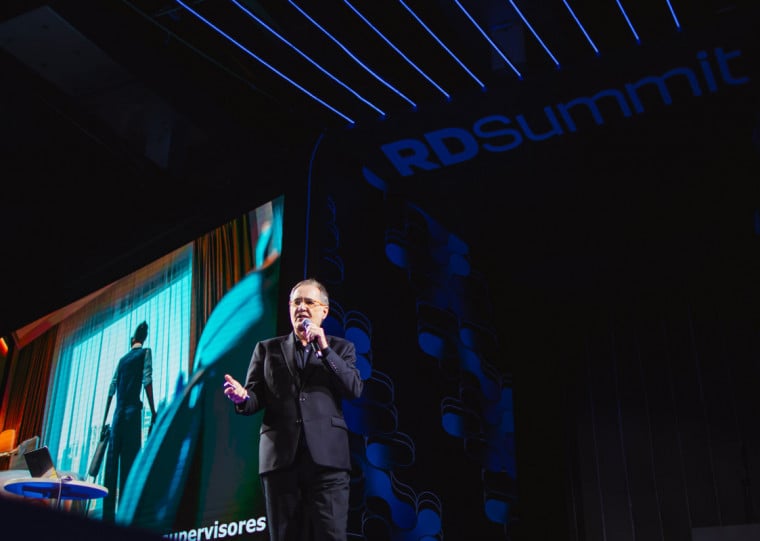 Walter Longo foi um dos palestrantes no primeiro dia do RD Summit 2025