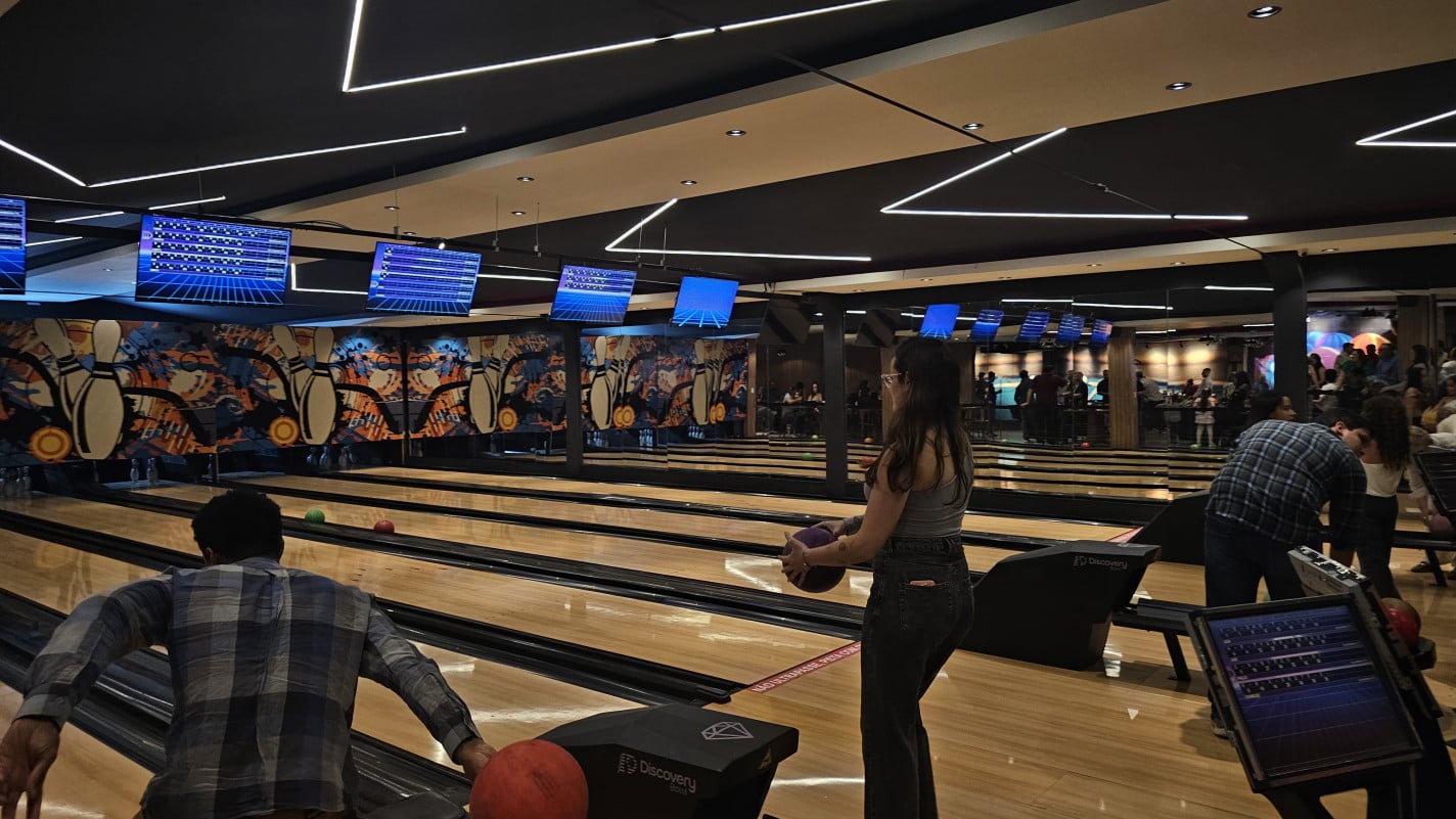 Pedrini inaugura pistas de boliche em unidade da Protásio Alves 