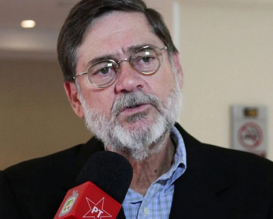 Paulo Frateschi, ex-deputado do PT, morre esfaqueado pelo próprio filho