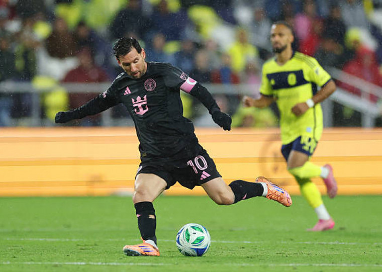 Intenção é manter o craque argentino em forma para a Copa do Mundo de 2026