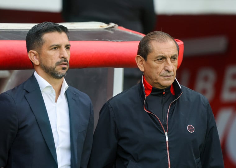 Técnico argentino se manifestou nas suas redes sociais