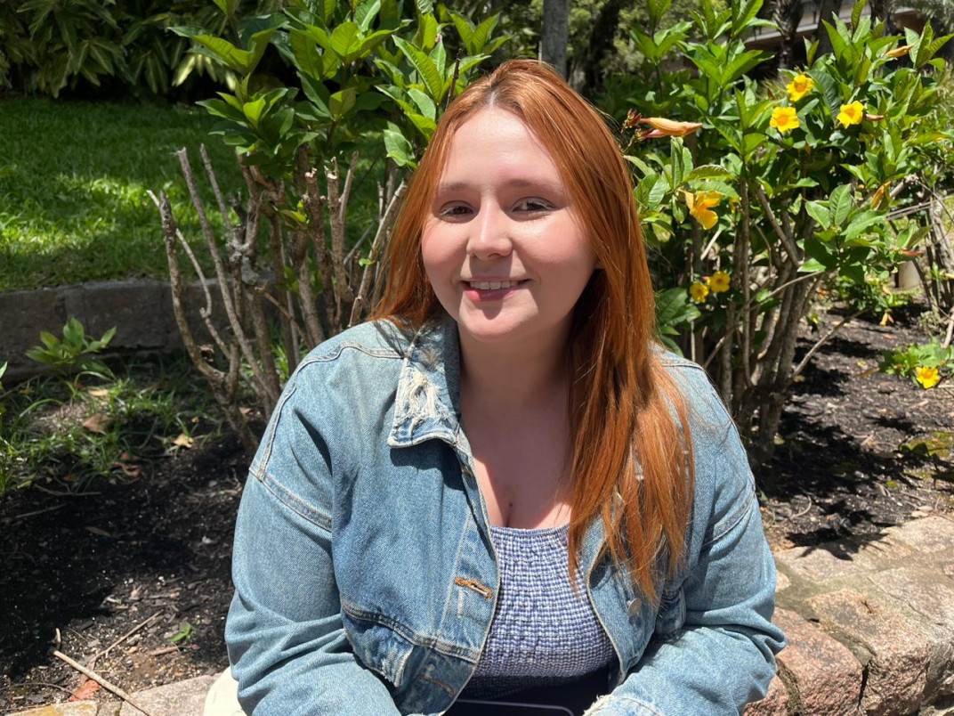 assiane Brandes Guedes, de 21 anos, está terminando o curso técnico em Enfermagem e deseja seguir na área da Saúde | Ana Stobbe/Especial/JC