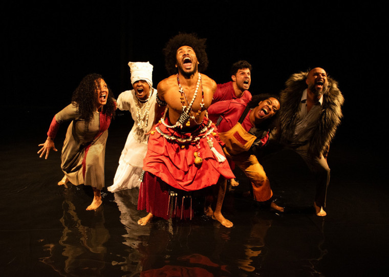 Companhias do Brasil estarão representadas na mostra, que propõe um olhar aprofundado sobre a arte e contribuição de artistas negros para a cultura brasileira
